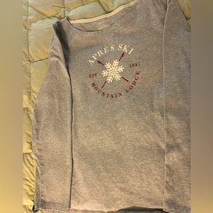 Ladies long sleeve shirt